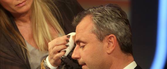 معجزة الخضر.. اليمين المتطرف في النمسا يُمنى بأكبر هزيمة في تاريخه منذ هتلر