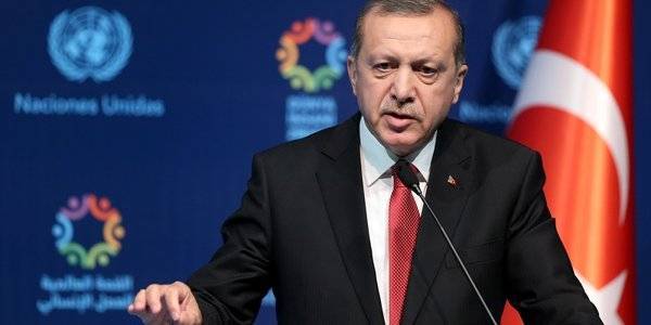 أردوغان يحذّر أوروبا: إما أن تلغوا التأشيرة أو لا اتفاق بيننا