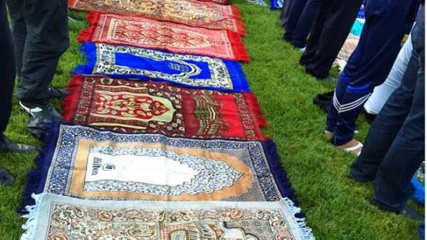 المسلمون في أوروبا يصومون أطول رمضان خلال 33 عاما