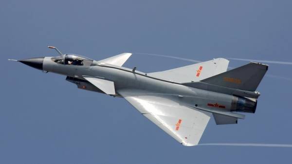 الصين تعترض طائرة أمريكية في مناورة خطيرة