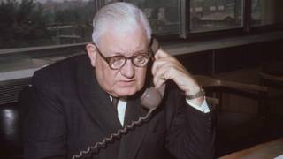 قصة نجاح بارون الصحافة البريطانية اللورد روي تومسون