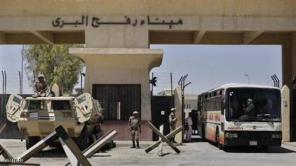 الاعلان عن فشل موسم العمرة في غزة بسبب اغلاق معبر رفح