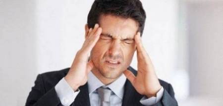 أصابه صداع … فاكتشف أن أمامه 30 دقيقة ليموت بسبب؟؟