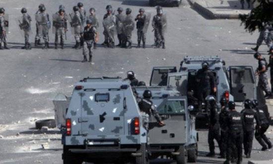 اتفاق على اطلاح سراح موقوفي ذيبان ومغادرة الدرك اللواء