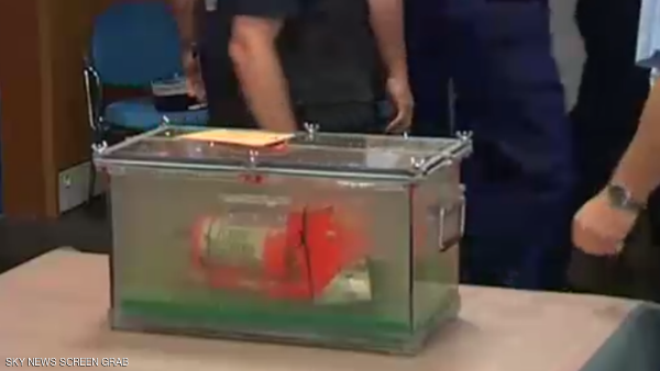 لماذا ارسلت مصر الصندوقين الأسودين الخاصين بالطائرة المنكوبة إلى فرنسا!؟