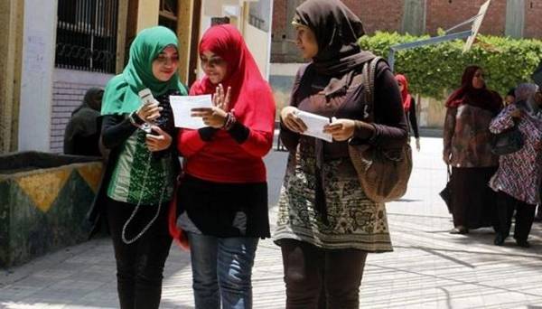 وزير التعليم المصري: اللحية وراء تسريب الامتحانات