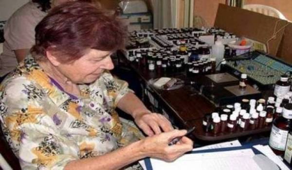 عالجت 20000 شخص من السرطان والآن تكشف السر الذي حفظته طويلاً !