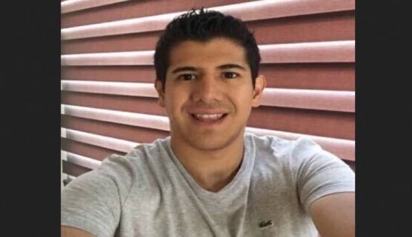 بالصور هذا الرجل قتل في جميع التفجيرات الارهابية.. لكنه لا يزال حيا