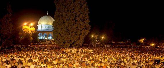 لأول مرة منذ سنوات.. أكثر من 400 ألف مصلٍّ يحيون ليلة القدر في المسجد الأقصى