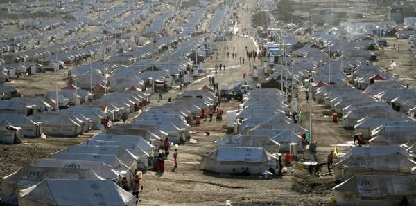 هل عرض أردوغان لتجنيس اللاجئين السوريين لفتة إنسانية أم خدعة؟