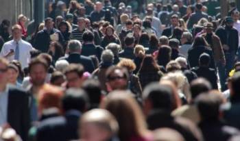 ماذا يحدث في العالم كل 5 ثواني ؟