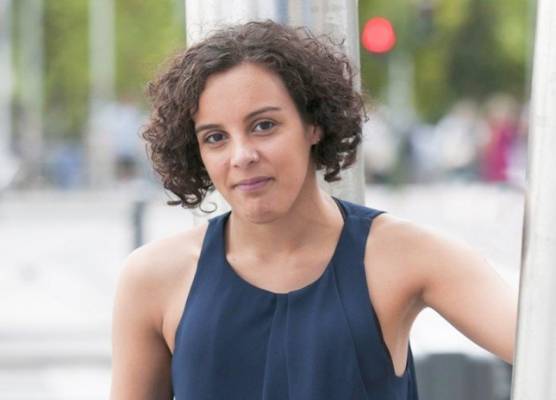 أول نائبة مصرية في البرلمان الأسباني