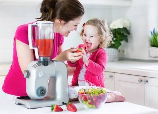 طعامك أنت وطفلك .. تعرفي على تفاصيله