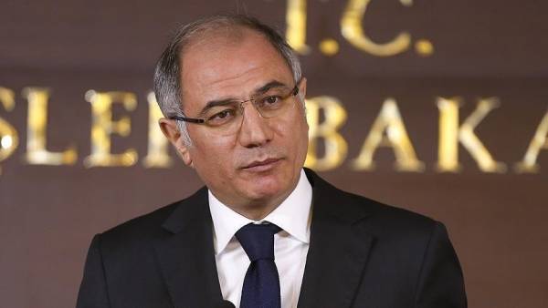 وزير الداخلية التركي: عدد الموقوفين على خلفية المحاولة الانقلابية تجاوز 18 ألفاً