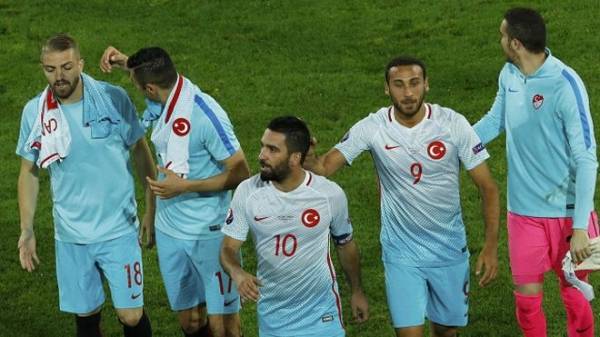 استقالة مسؤولي اتحاد الكرة التركي بسبب التحقيقات في الانقلاب الفاشل