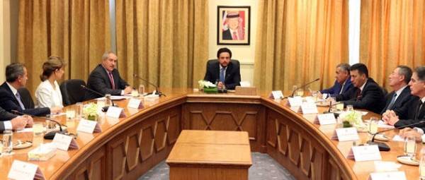 ولي العهد يزور وزارة الخارجية وشؤون المغتربين