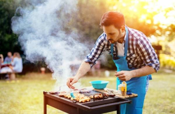 إرشادات بسيطة لتجنب التسمم الغذائي الناتج عن الشواء