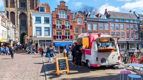 7 مدن حول العالم تدفع لك مقابل العيش فيها