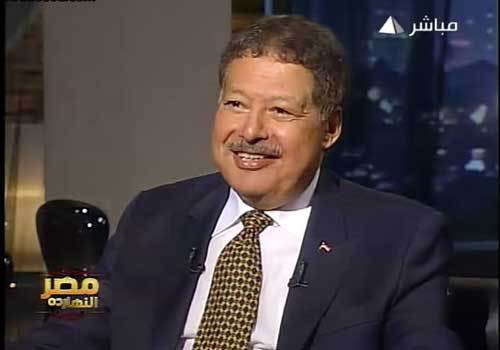 الدكتور زويل هل استحق جائزة نوبل بسبب الابداع العلمي ام التطبيع؟ ولماذا يترحم عليه