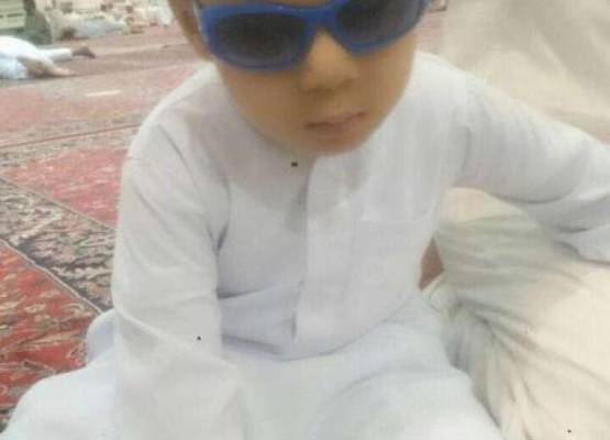 طفل كفيف لا يتقن العربية يحفظ القرآن كاملاً