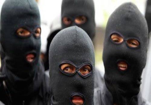 مسلحون يخطفون نحو 10 اشخاص داخل منتجع في المكسيك خلال عملية تصفية محتملة لحسابات بين عصابات متنافسة