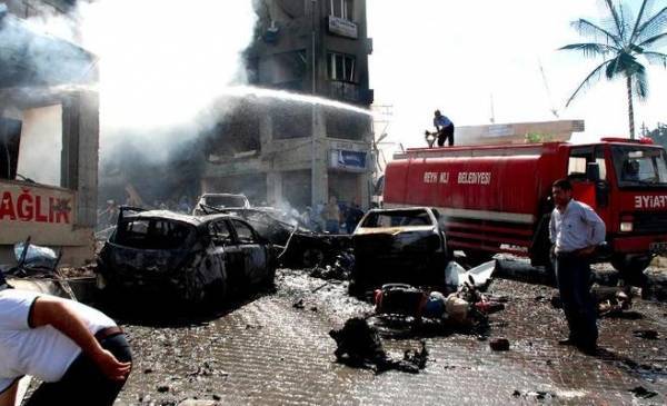 قتلى وجرحى بتفجيرين في تركيا
