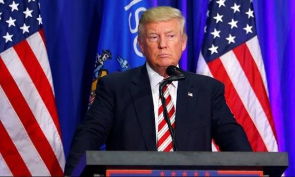 استقالة مدير حملة دونالد ترامب الانتخابية بعد شبهات بالفساد