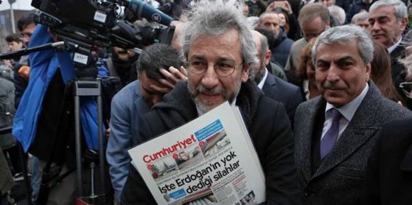 مفجر فضيحة المخابرات التركية يخشى ربطه بالانقلاب