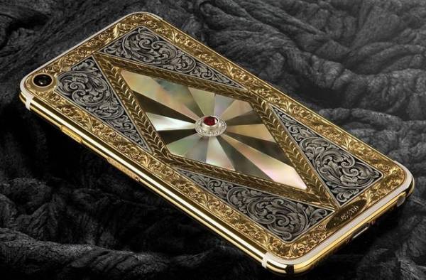 قريباً في الإمارات...آيفون 7 ذهبي بسعر 12 ألف درهم