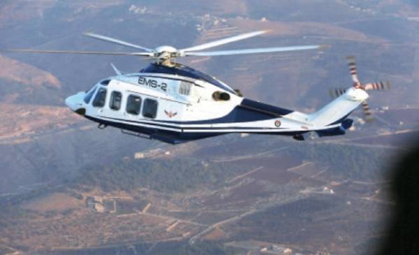 طائرة هيلوكبتر تهبط في المستشفى التخصصي وسط عمان تتسبب بحالة من الإرباك