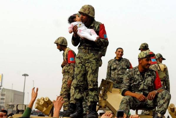 في مصر الجيش يستورد الحليب ...؟