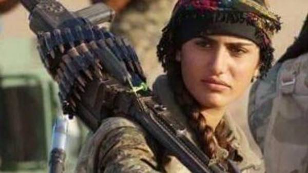 داعش يقتل أنجلينا جولي الكردية في سوريا