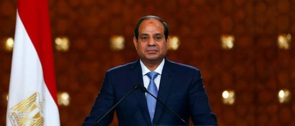 مصر تفرج عن 700 سجين بعفو عام