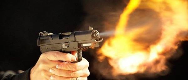 في اربد: شخص يطلق النار على 4 مواطنين ويلوذ بالفرار