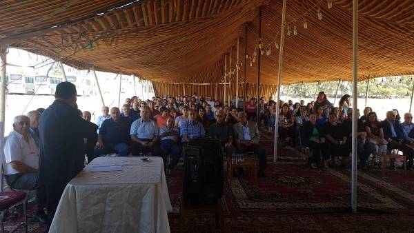 عشيرة ال قمّوه وانسباؤهم واصدقاؤهم تجُمع وتؤكد التزامها التام والمطلق بالتصويت لكافة اعضاء قائمة العدالة رقم (5) محافظة البلقاء