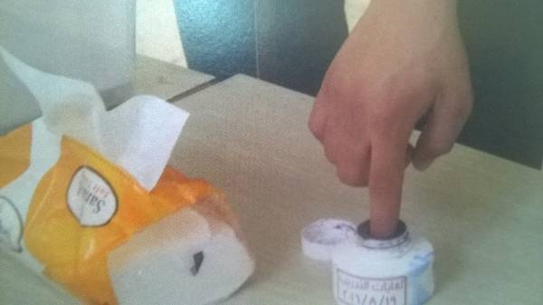 ماذا لو رفض الناخب التحبير بعد عملية الاقتراع؟