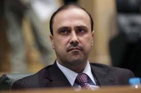 توقيف رئيس لجنة اقتراع لعدم طلبه من وزير الاعلام غمس اصبعه بالحبر السري