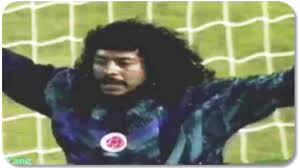 لقطات الحارس المجنونهيجيتا أذكى حارس مرمى في العالم