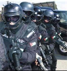 مداهمة امنية داخـل مقر انتخابي بعمـان!!