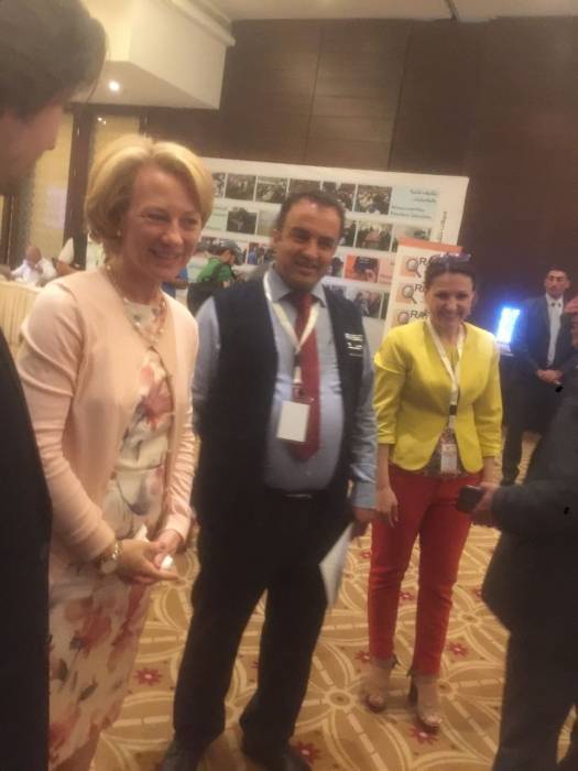 السفيرة الامريكية ويلز تدخل على خط الانتخابات ... شاهد الصور