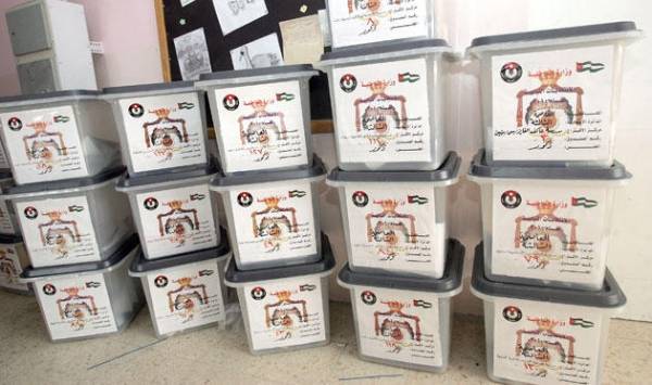 لجنة تحقيق بالاعتداء على 8 صناديق بدائرة بدو الوسط