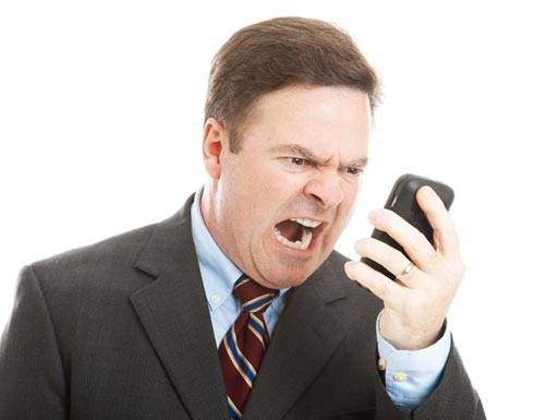 مرشح في عمان :خسر الانتخابات وطلق زوجته