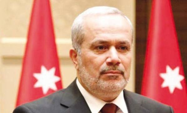 د. هايل داود يدافع عن المناهج الجديدة: طبعة تجريبية قابلة للأخذ والرد