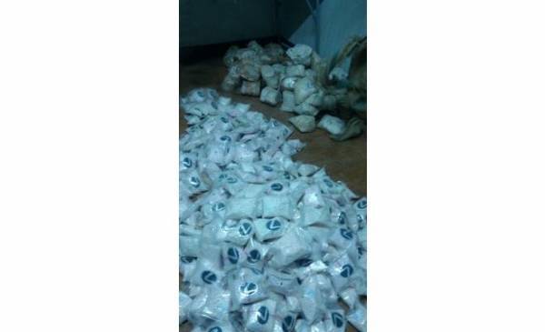 حرس الحدود يصيب 3 مهربين حاولوا إدخال مخدرات من سورية