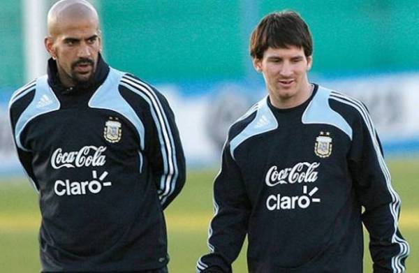 لاعب يعترف: كنت سأقتل ميسي!