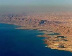 بالصور: تجربة مثيرة في البحر الميت لمدة 3 شهور والنتيجة لن يتخيّلها عقل!