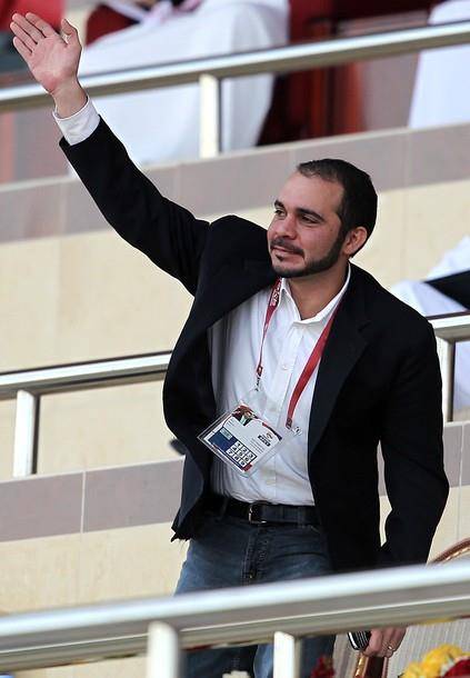 لهذا السبب طلب الأمير علي من الأمراء مغادرة المنصة الرئيسية