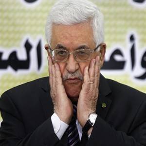 عباس يستكمل علاجه في عمان