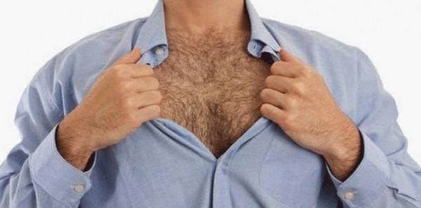 بالصور: رجل يُجري عملية تكبير صدر للحصول على وظيفة .. والنهاية مأساوية!!