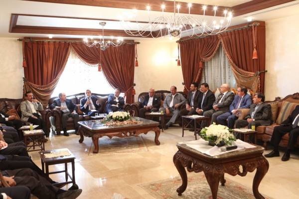 أول لقاء يجمع بين الحكومة والنواب في منزل الدكتور فوزي الحموري